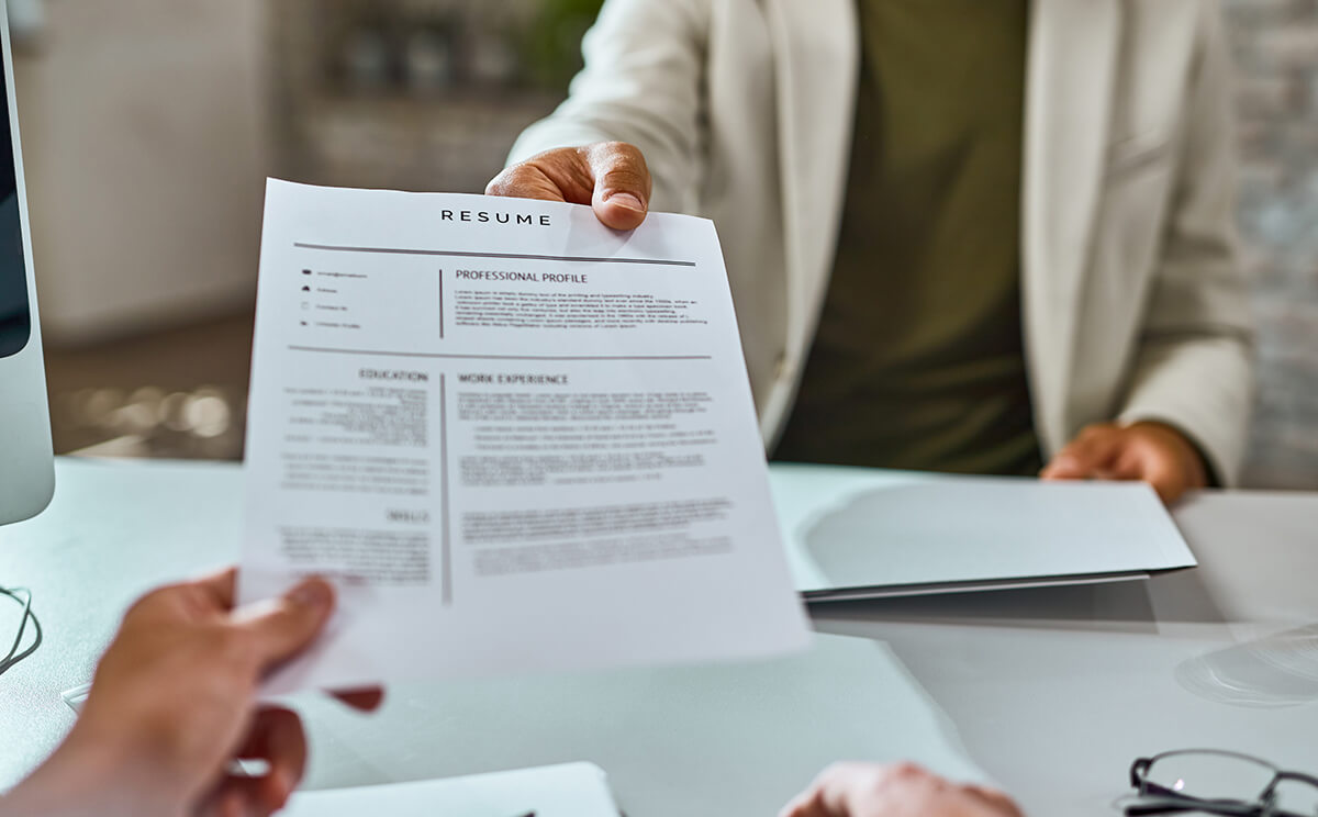 Az álláspályázatra jelentkezők önéletrajzának sorsa a munkáltatónál