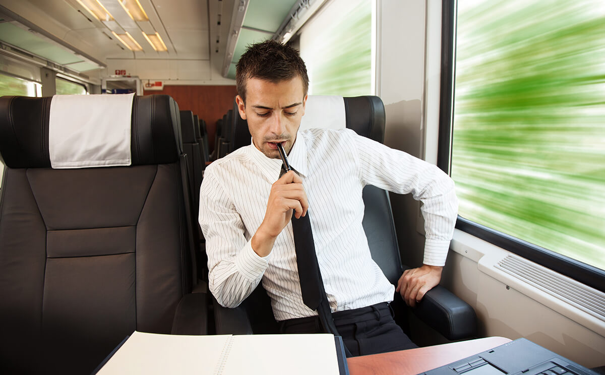 Adható-e adómentesen vármegye- vagy országbérlet munkába járáshoz?