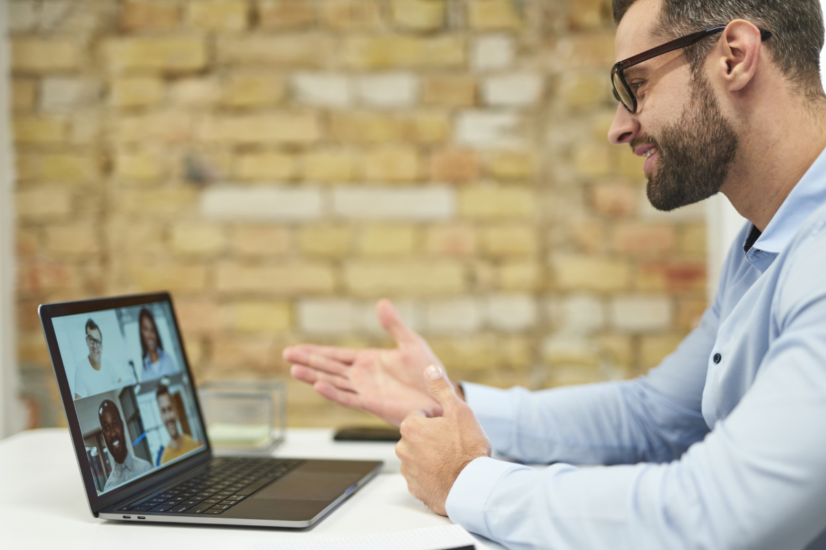 Júniusban is konzultációs nap!